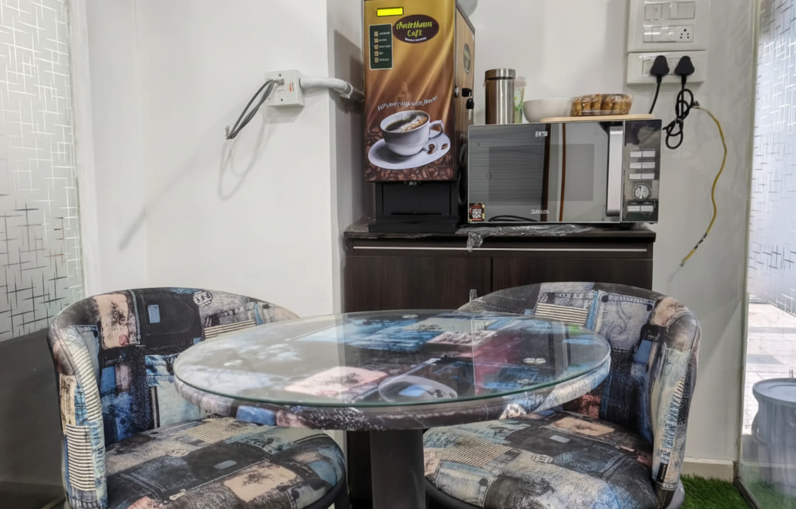 Office gallery 4